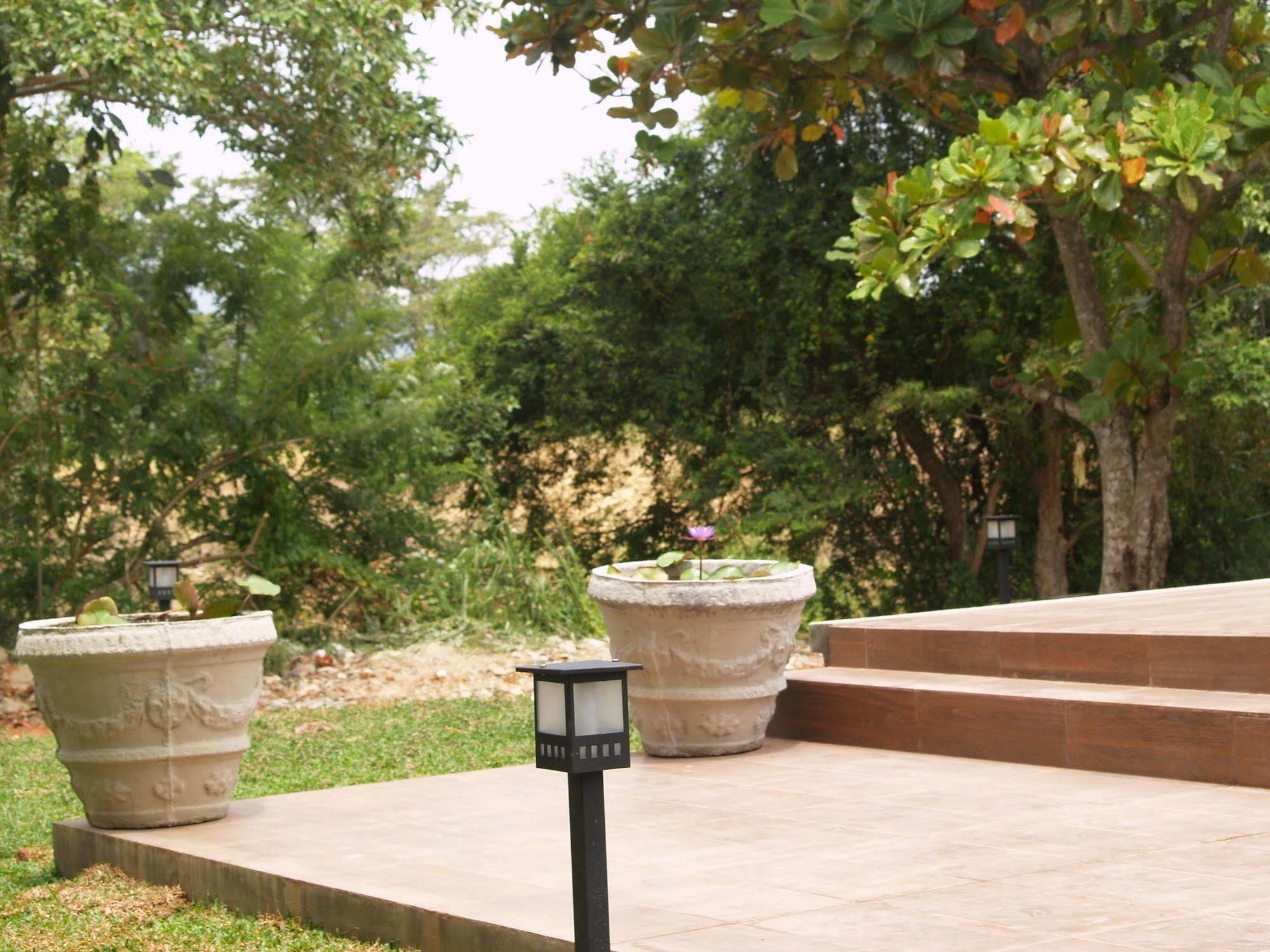 Welimaluwa Resort Sigiriya Kibissa Esterno foto